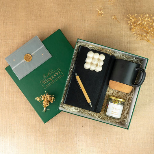 Desk & Delight Gift Box